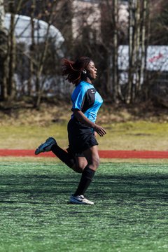 Bild 178 - B-Juniorinnen SV Henstedt-Ulzburg - MTSV Olympia Neum�nster : Ergebnis: 0:4